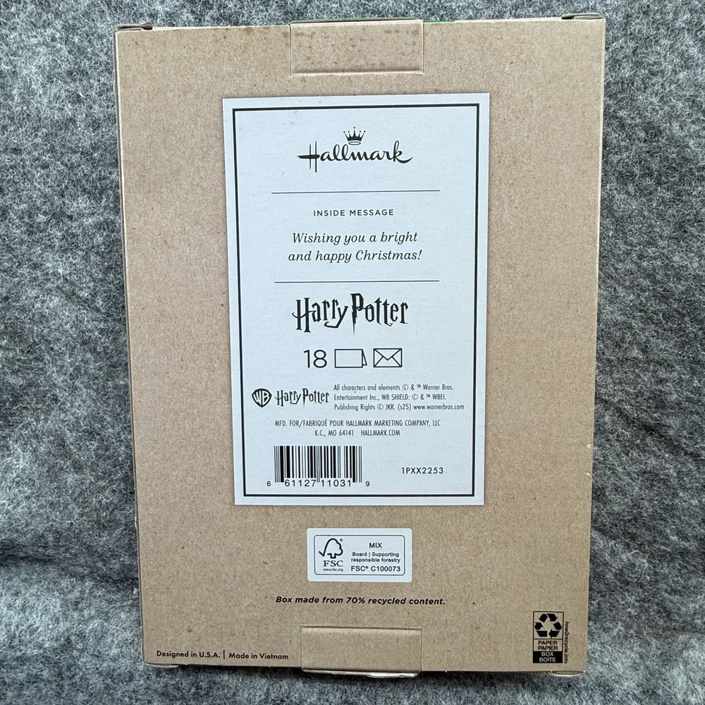 Hallmark Harry Potter Christmas Cards 18 Count Blue New Hogwarts‎ Crest Holiday